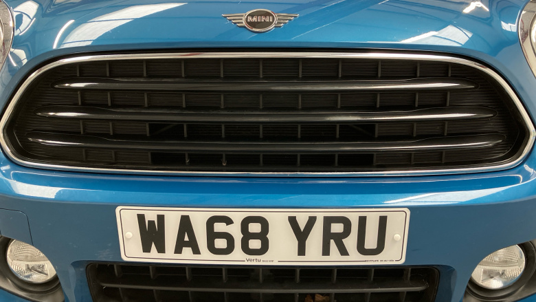 MINI Countryman 2.0 Cooper D 5dr [Chili/Nav+ Pack] Diesel Hatchback